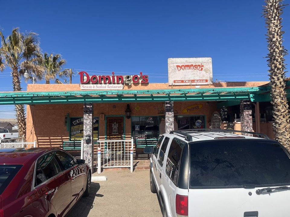 Front view of Domingo's Mexican & Seafood Restaurant.